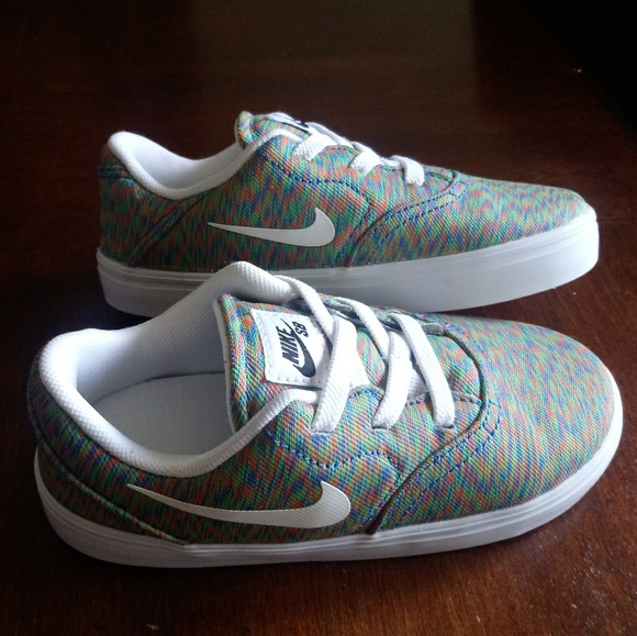 NEW Girls toddler 10c Nikes sb - Picture 1 of 5